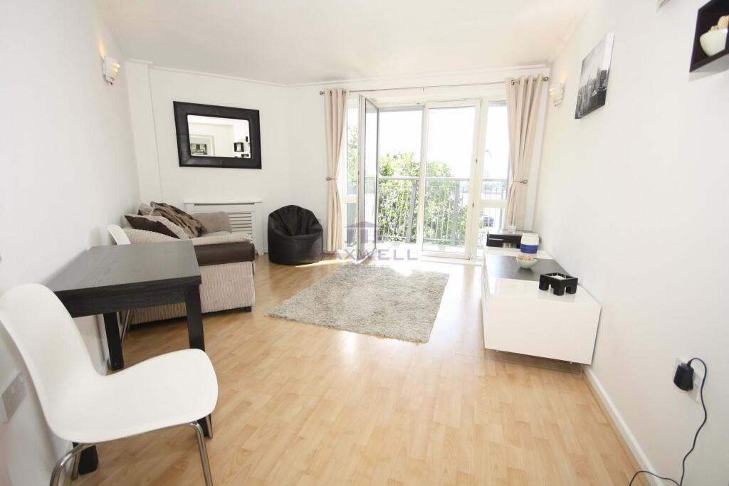 Main image of property: 4 Hutchings Street, Canary Wharf, London