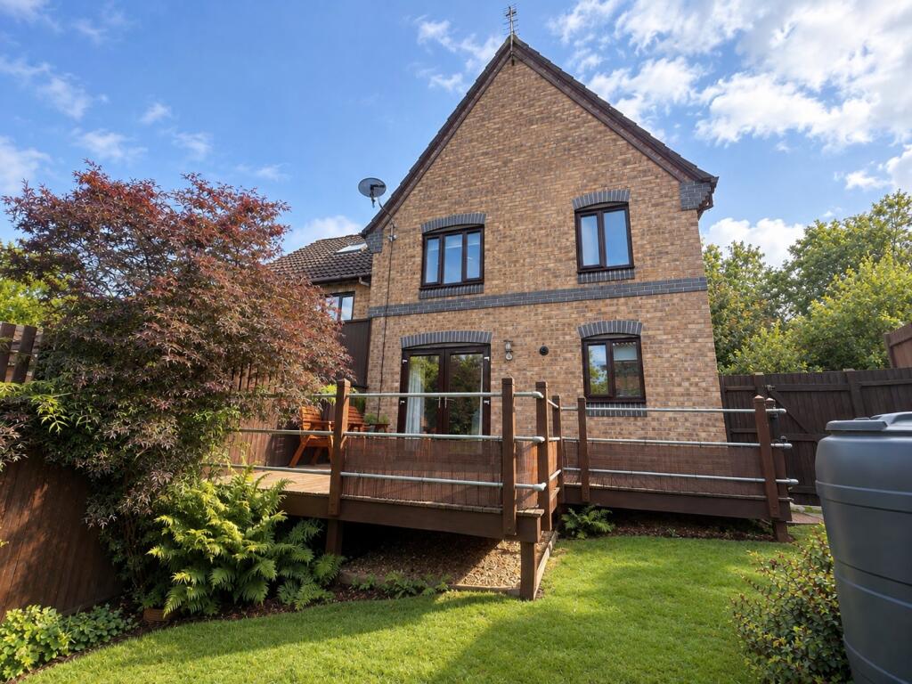 Main image of property: Oaklands Way, Dibden Purlieu