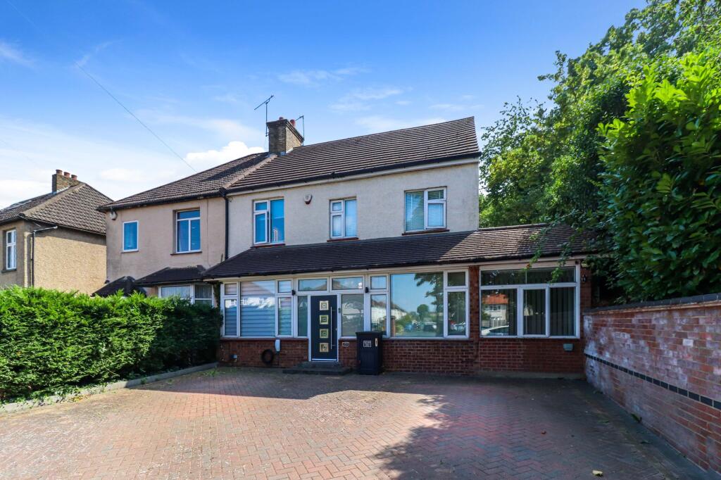 Main image of property: Gammons Lane, Watford, WD24
