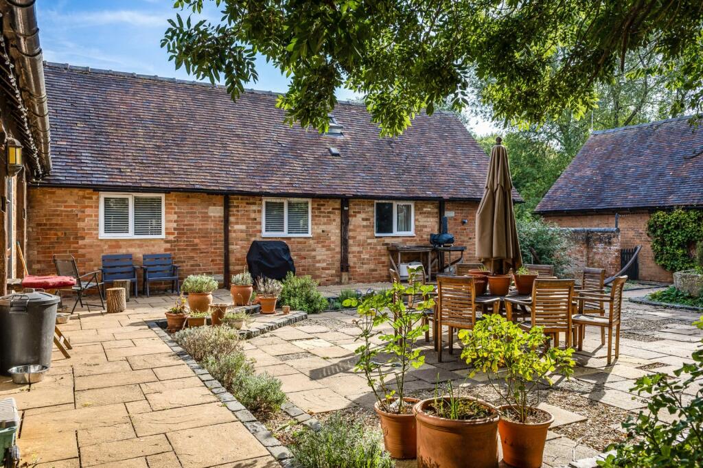 Main image of property: Atherstone on Stour, Stratford-upon-Avon, Warwickshire, CV37