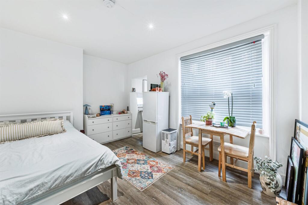 Main image of property: Warwick Road, SW5