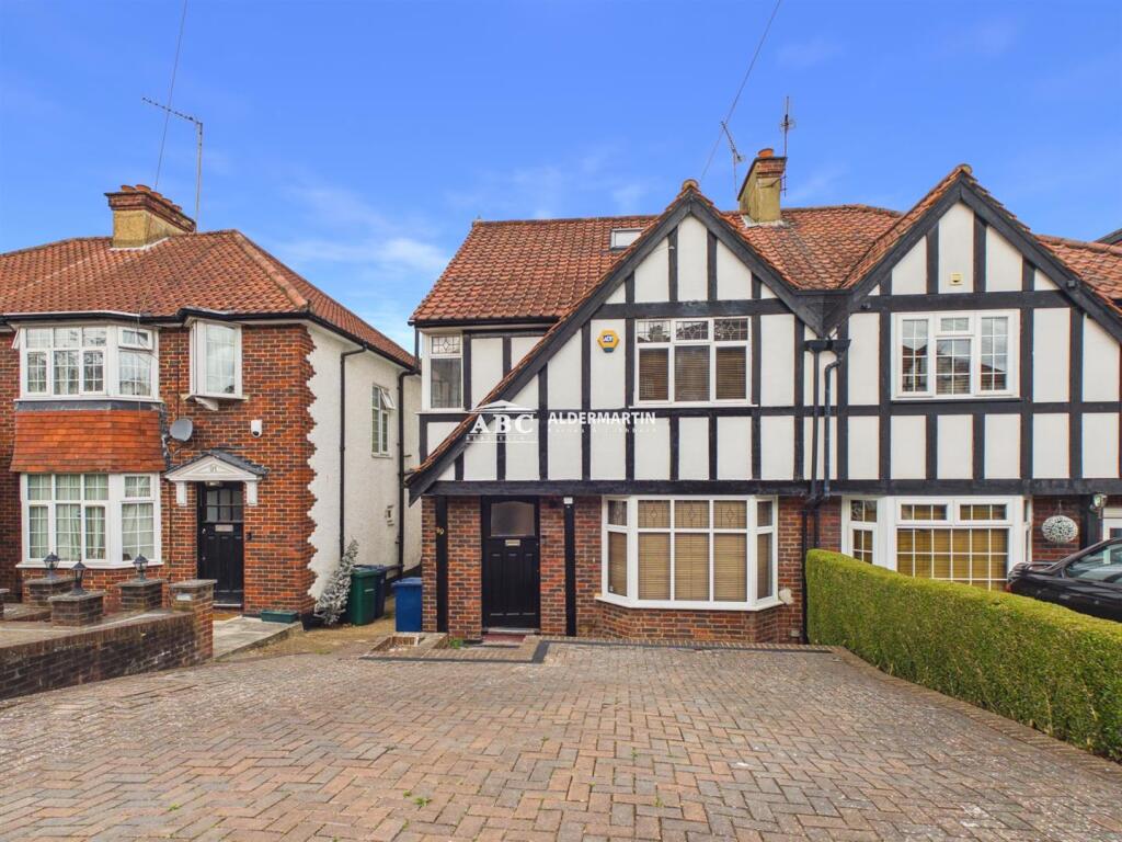 Main image of property: Farm Road, Edgware