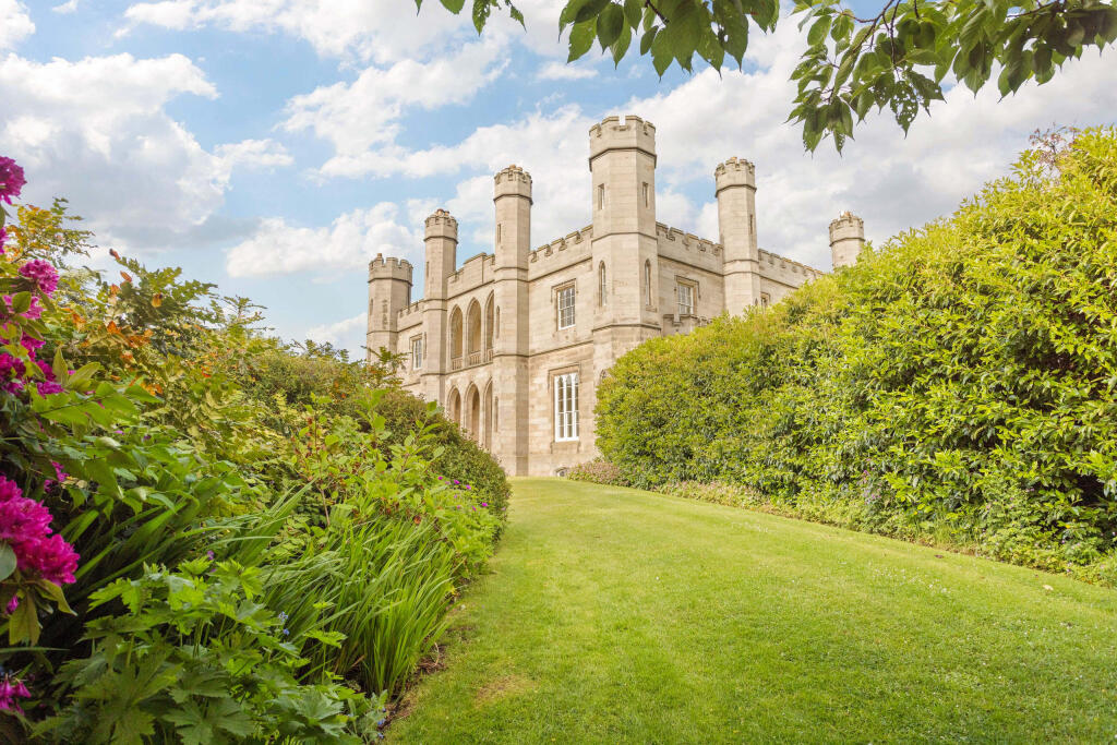 Main image of property: Flat 1B Old Mansion House, Newbyth, Whitekirk, East Lothian, EH40 3DU
