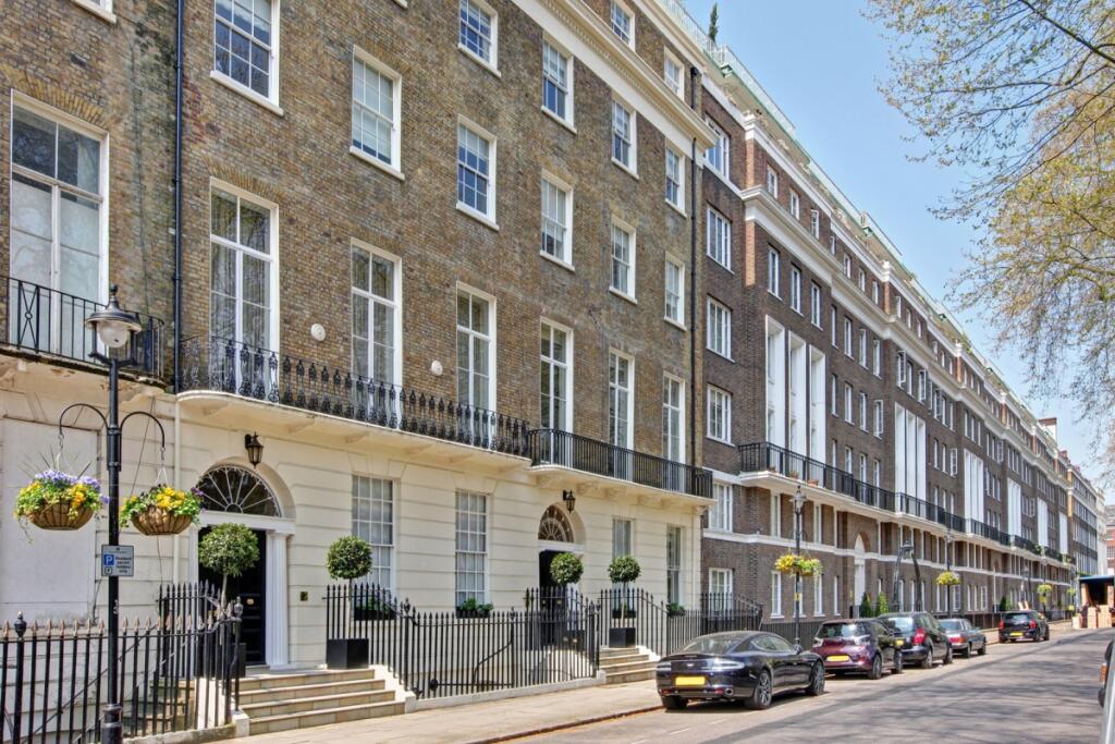 Main image of property: Bryanston Square, London, W1H