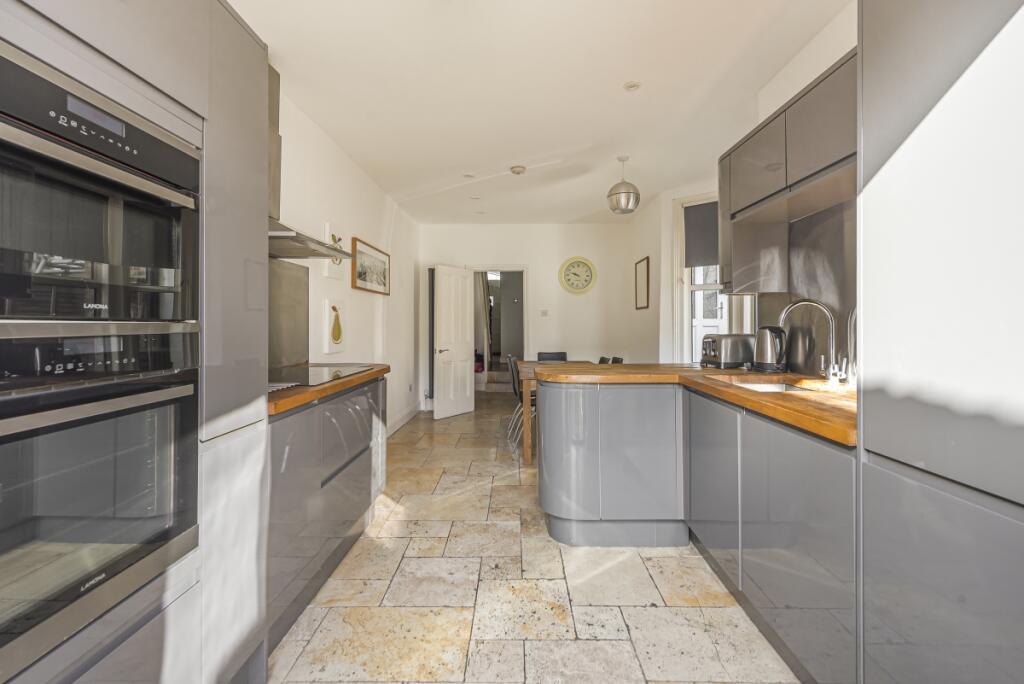 Main image of property: Doggett Road, London, SE6