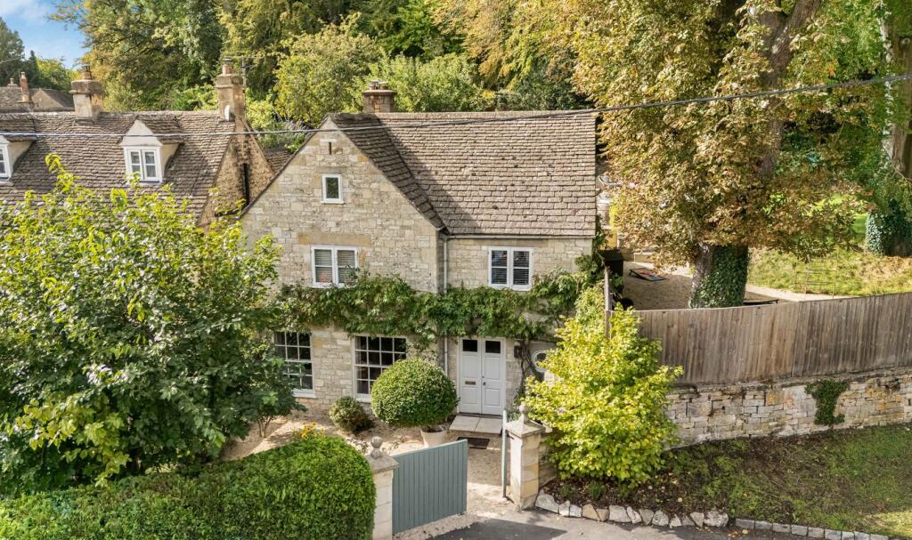 Main image of property: High Street, Avening, GL8