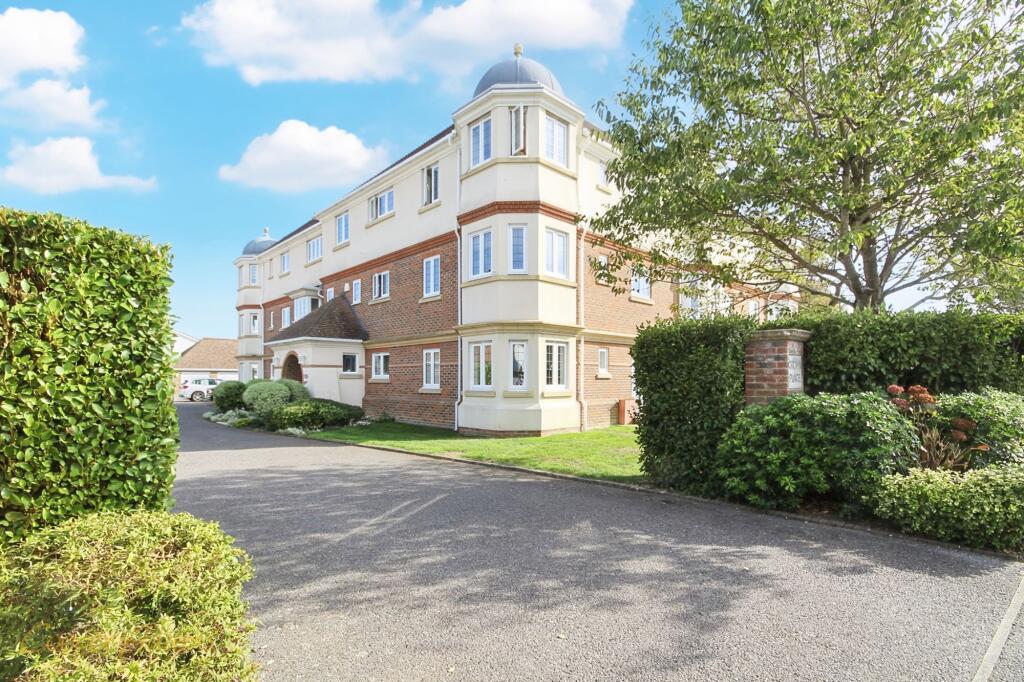 Main image of property: Sea Road, East Preston, BN16