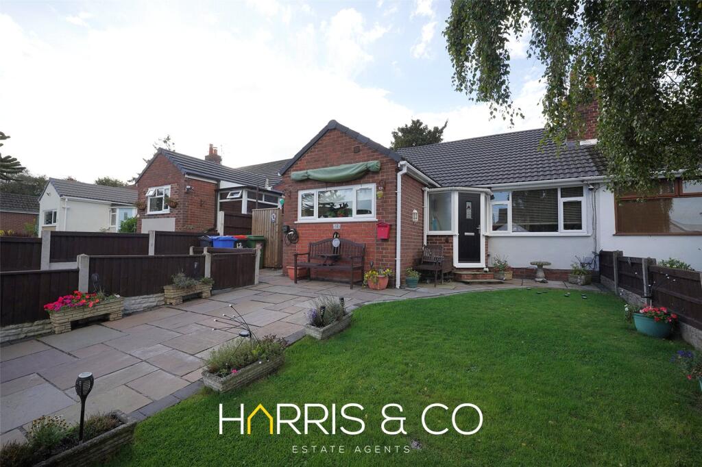 Main image of property: Links Road, Knott End-on-Sea, Poulton-le-Fylde, Lancashire, FY6
