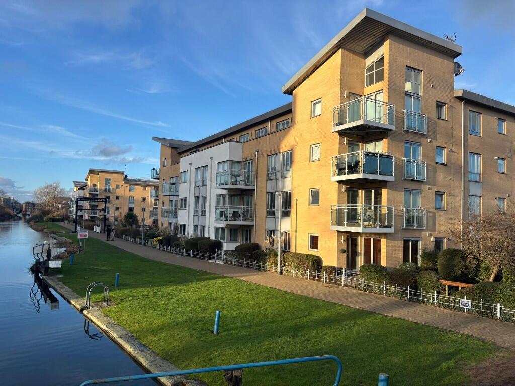 Main image of property: Lockside Marina, Chelmsford, Essex, CM2