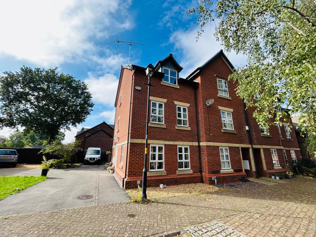Main image of property: Springbank Gardens, Lymm, WA13