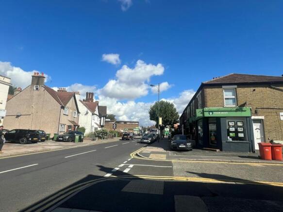 327 Bexley Road.jpg -5.jpg