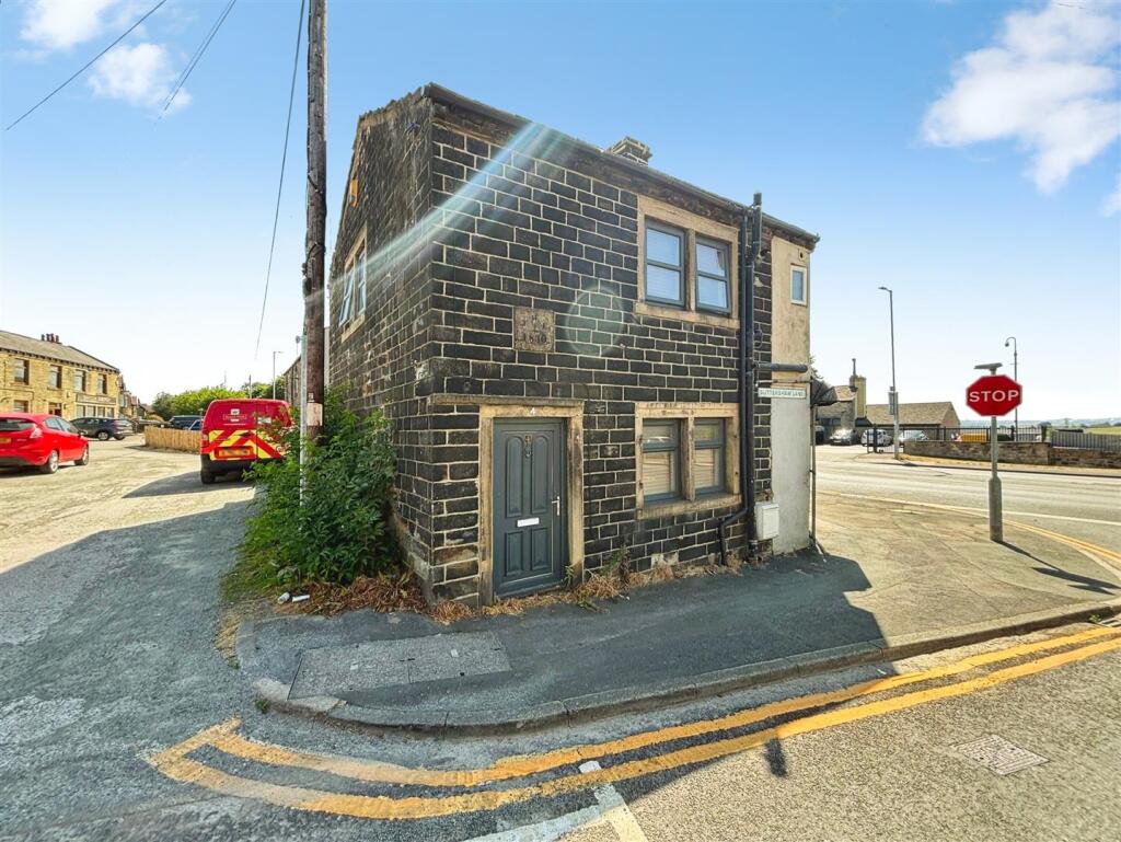 Main image of property: Buttershaw Lane, Bradford, BD6 2DD