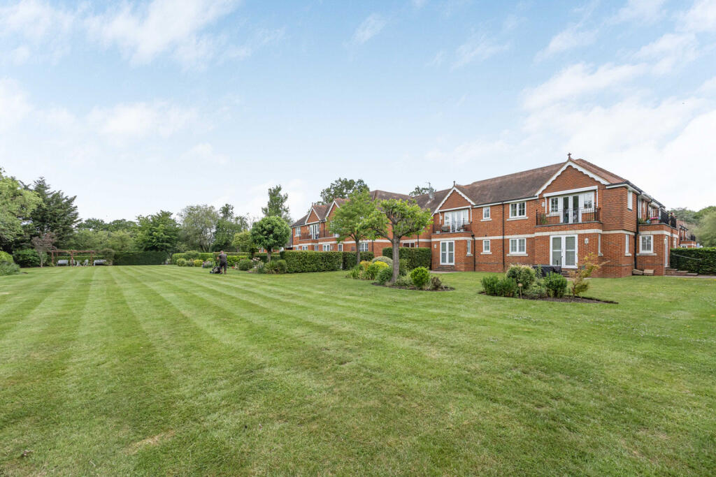 Main image of property: Broadcommon Road, Hurst, RG10