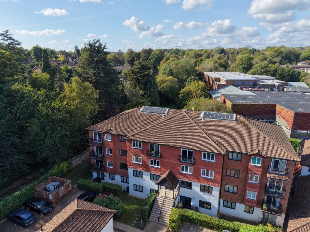 Main image of property: Great Heathmead, Haywards Heath, RH16