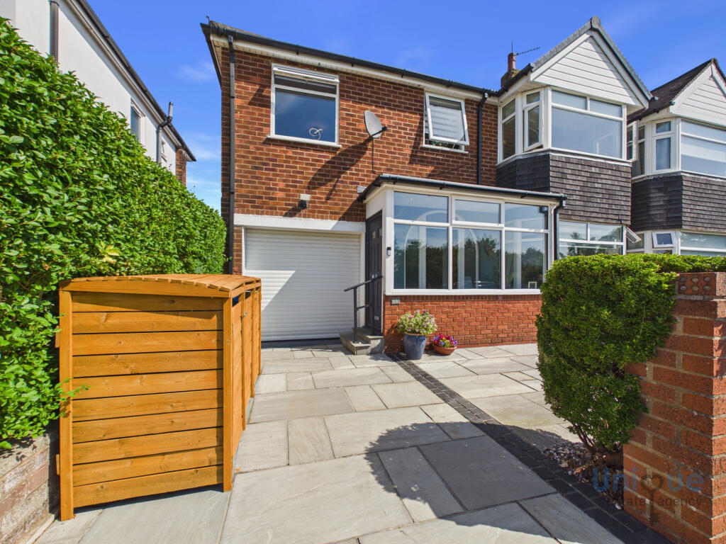Main image of property: Manor Drive, Kirkham, PR4
