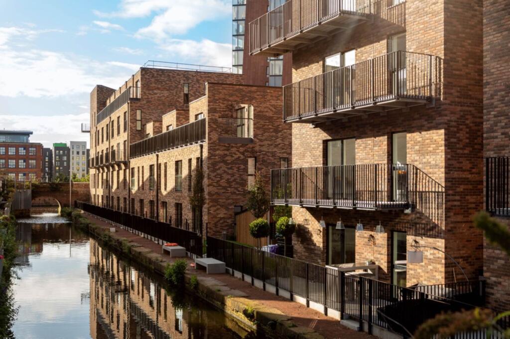 Main image of property: Lockgate Mews, Manchester