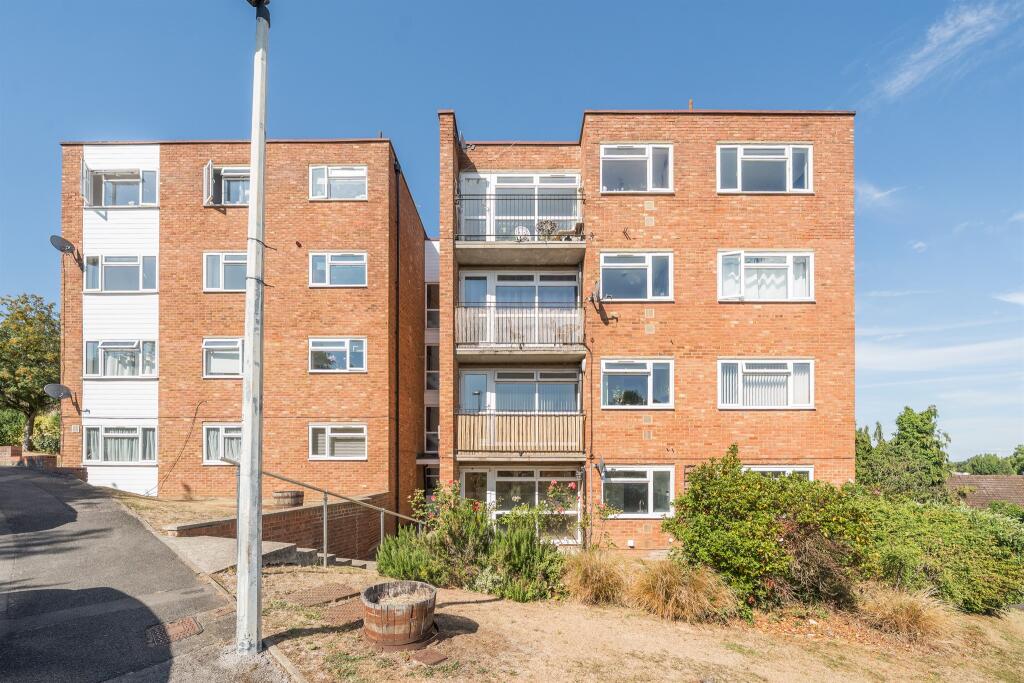 Main image of property: Croxley Rise, Maidenhead