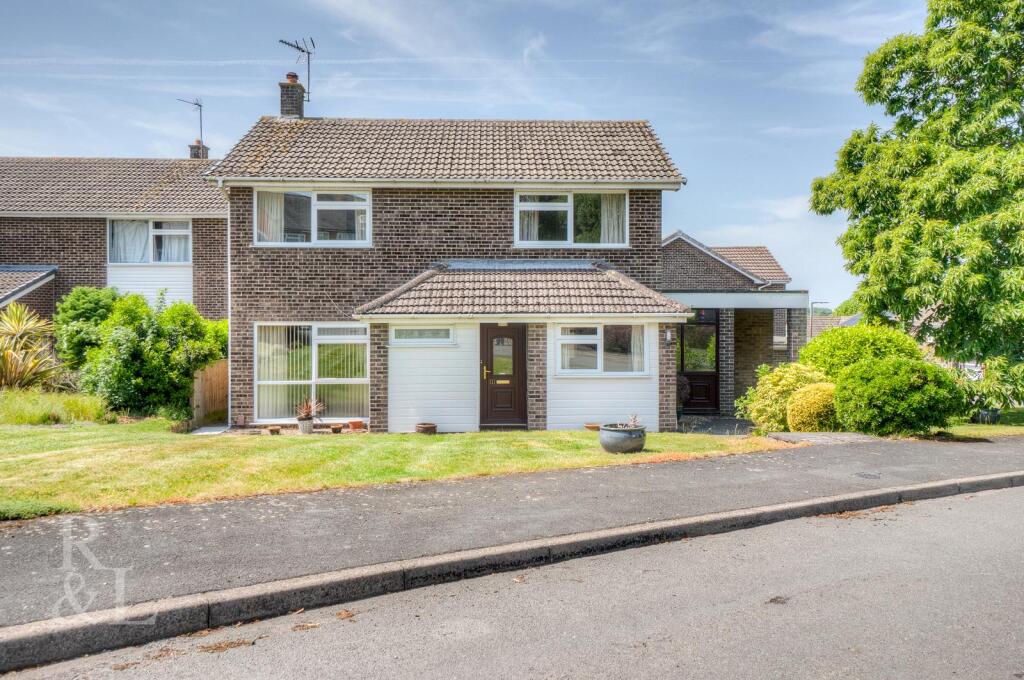 Main image of property: Holmsfield, Keyworth, Nottingham