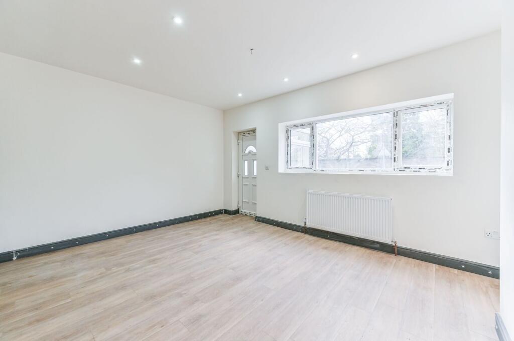 Main image of property: Pawsons Road, Thornton Heath, Croydon, CR0