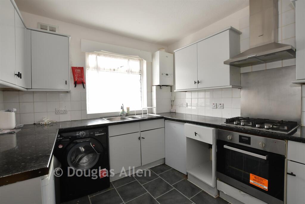 Main image of property: Hall Gardens, Chingford