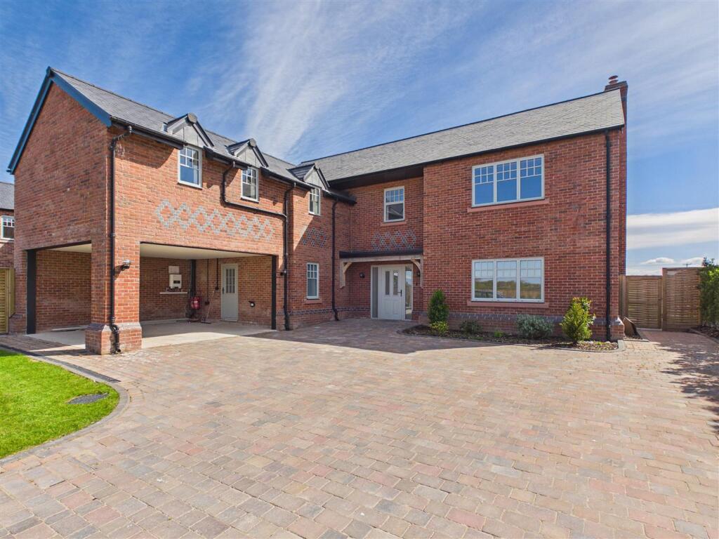 Main image of property: Belgrave Garden Mews, Pulford, Chester