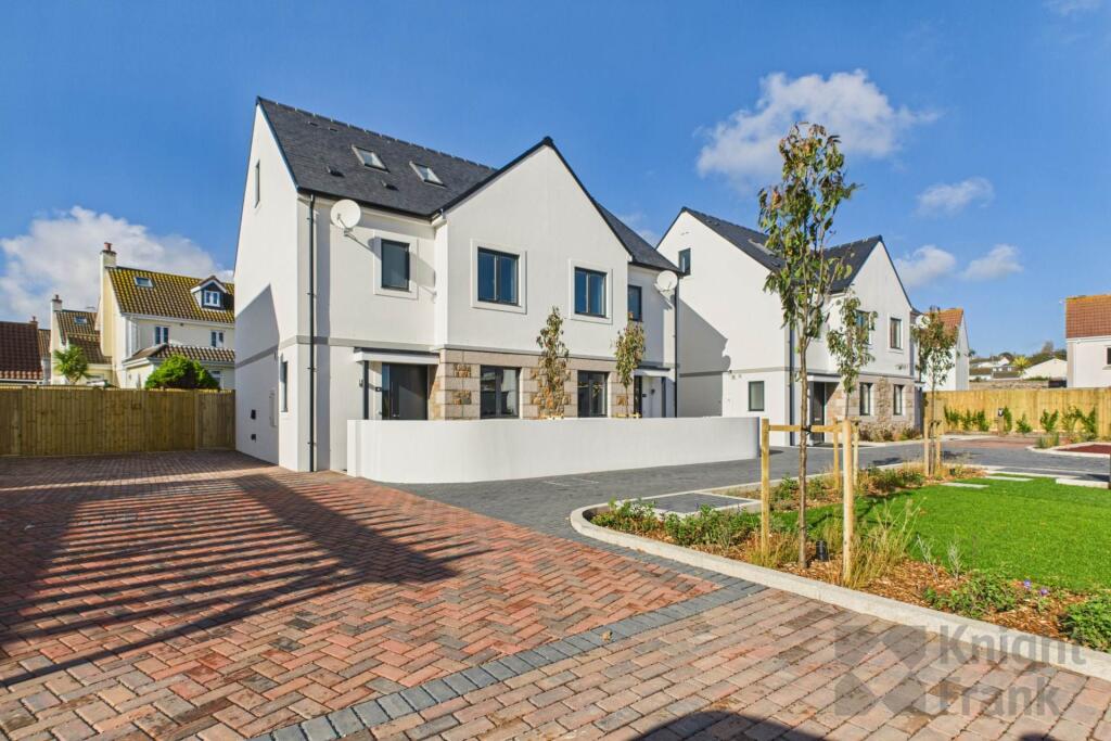 Main image of property: 4 Les Cachettes, St Saviour