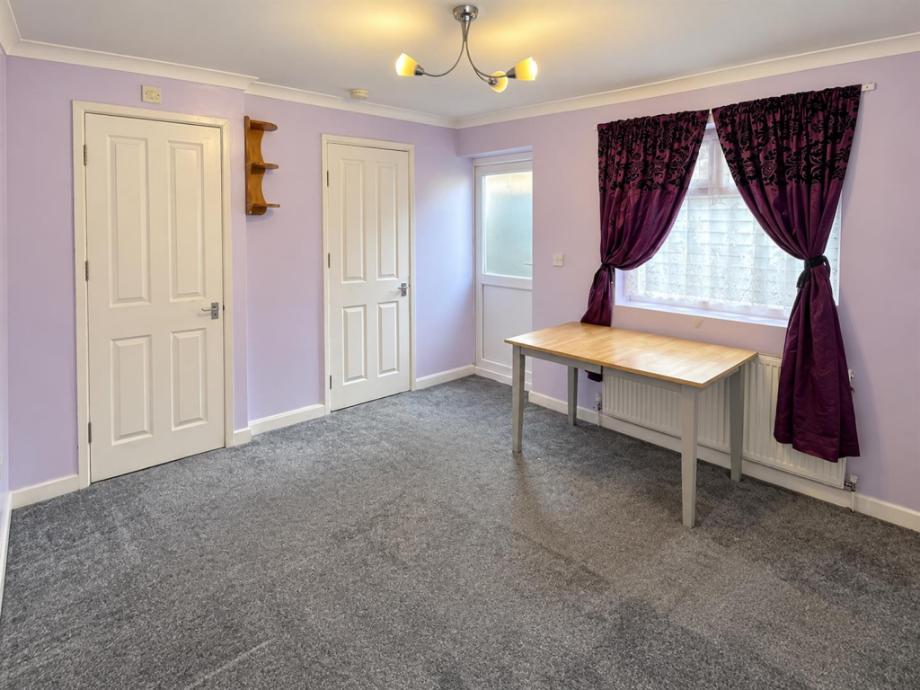 Main image of property: R/O 5 Columbia Avenue, Edgware
