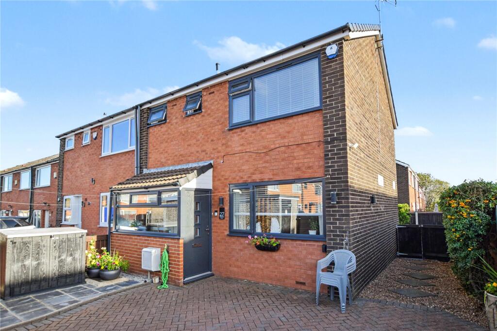 Main image of property: Naburn Walk, Leeds, West Yorkshire