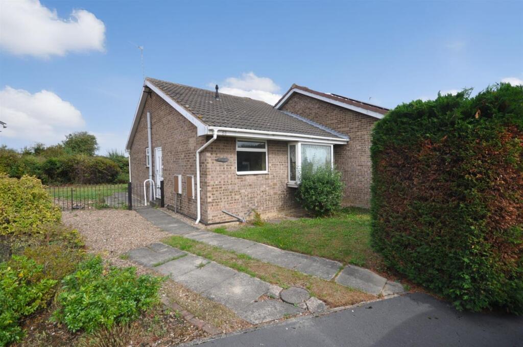 Main image of property: Grampian Way, Thorne, Doncaster