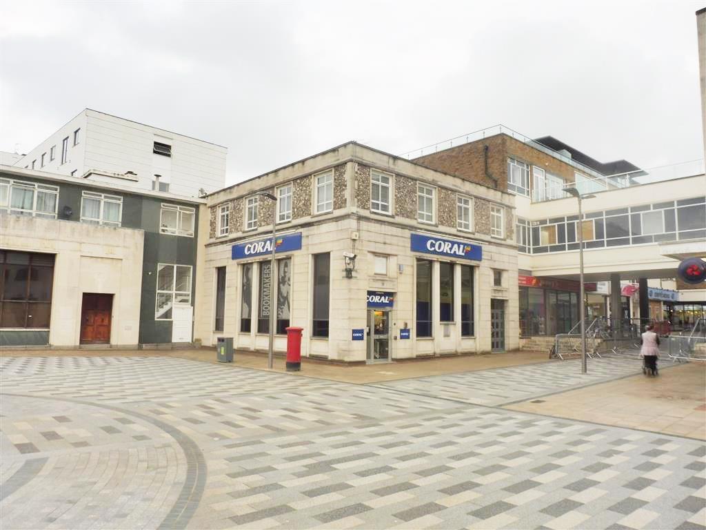 Main image of property: Bank Court, HEMEL HEMPSTEAD