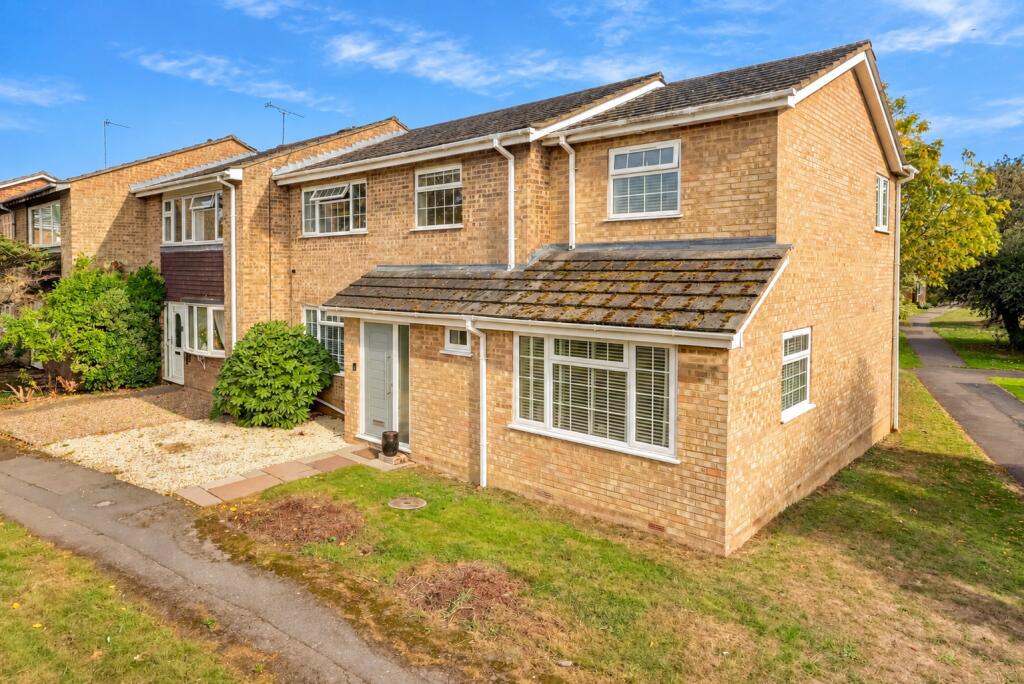 Main image of property: Fallowfield, Hazlemere, High Wycombe, Buckinghamshire, HP15
