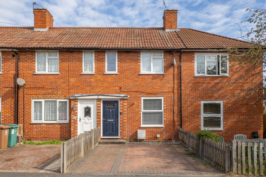 Main image of property: Quarr Road, Carshalton, SM5