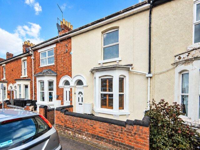 Main image of property: Hythe Road, Old Town, Swindon, SN1