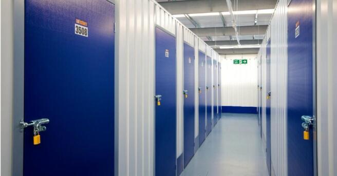 Self Storage Units 