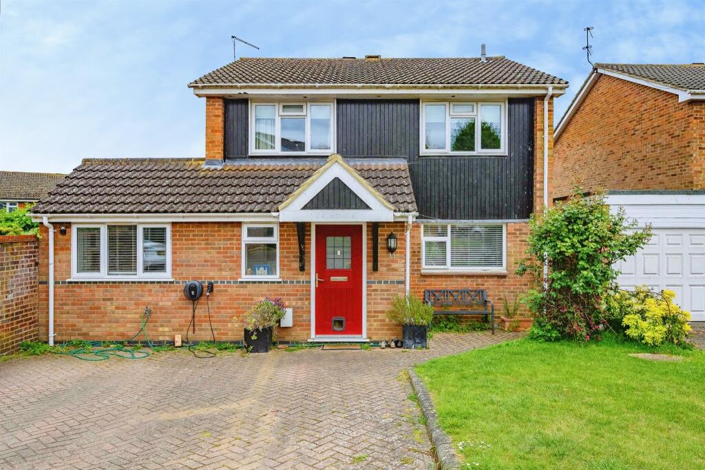 Main image of property: Harefield Place, St. Albans