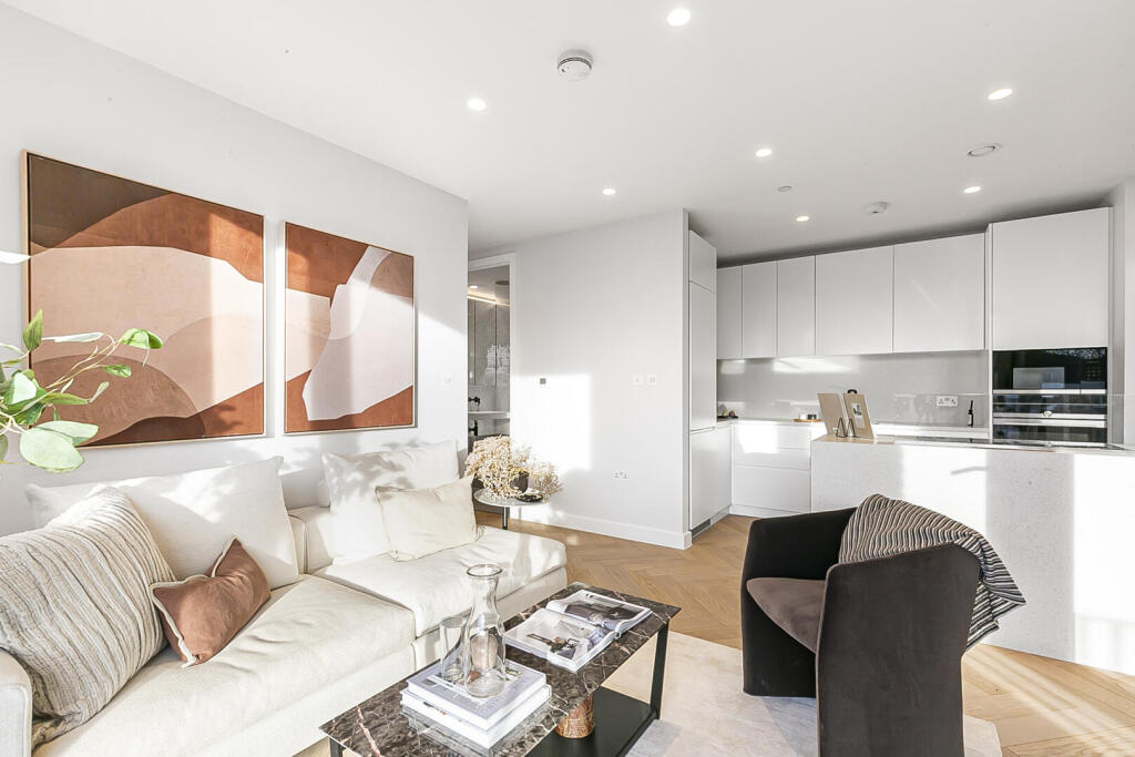Main image of property: Mapple Path, London, E5