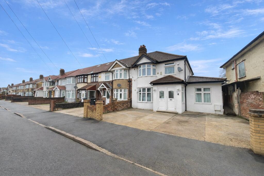 Main image of property: St Leonards Gardens, Hounslow, Greater London, TW5