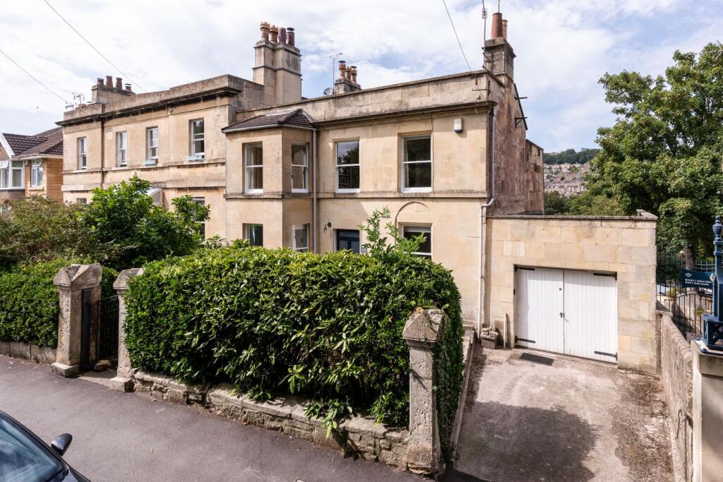 Main image of property: Hampton Row, Bath, BA2
