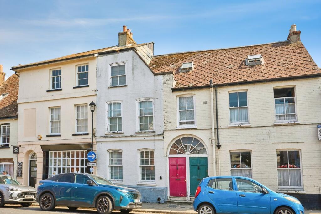 Main image of property: Lugley Street, Newport, Isle of Wight