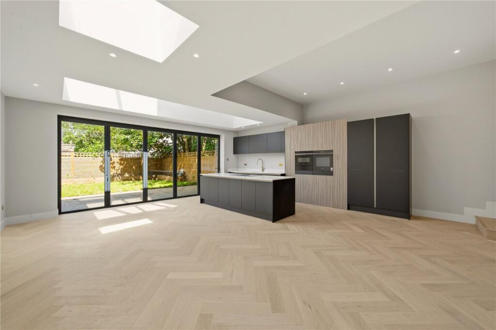 Main image of property: Huron Road, SW17