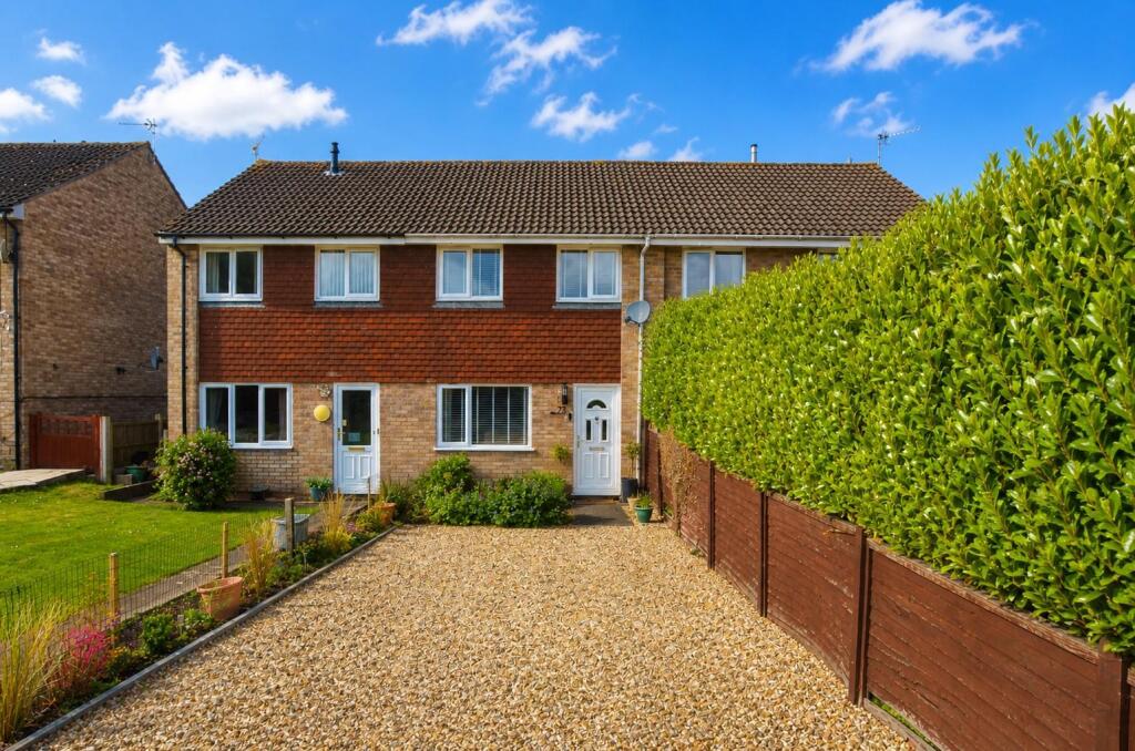 Main image of property: Shaftesbury Close, Nailsea