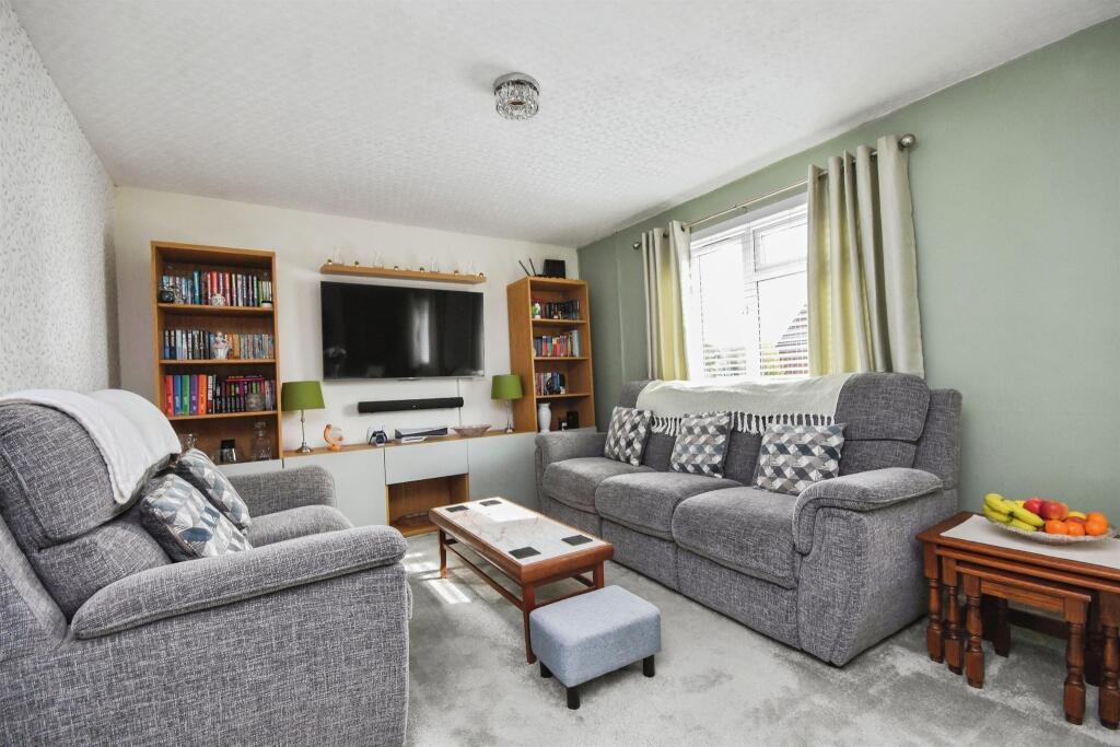 Main image of property: Queensway, Ongar