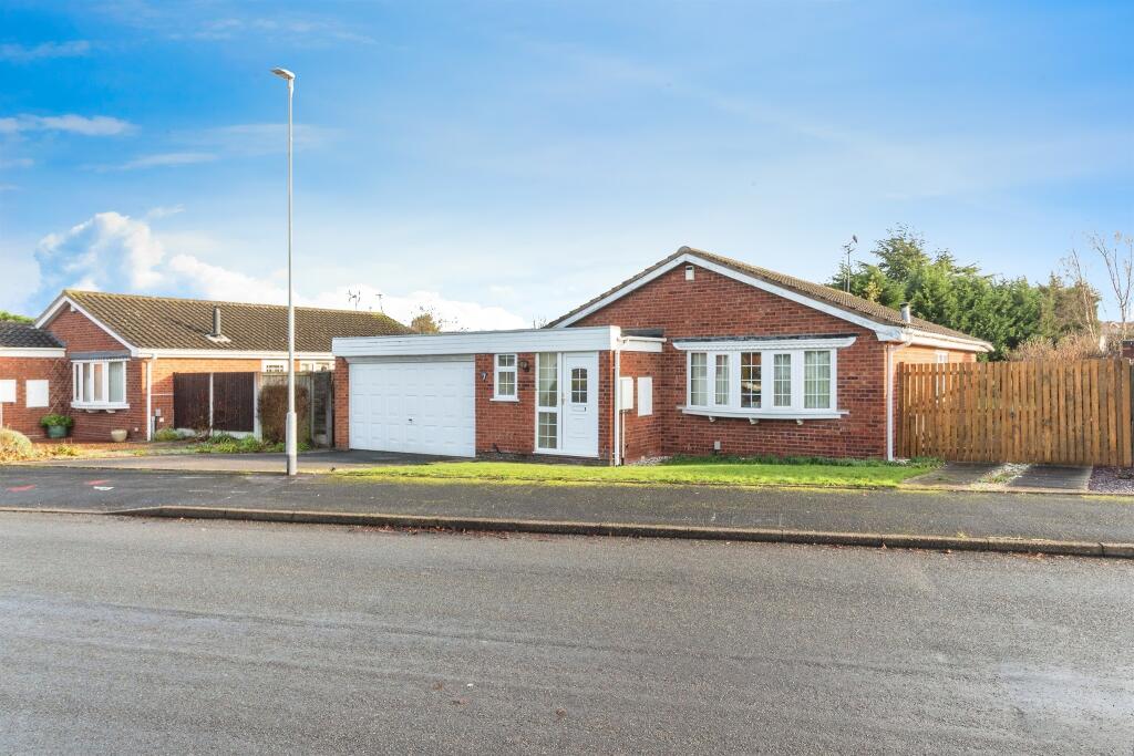 Main image of property: Creswell Farm Drive, Stafford