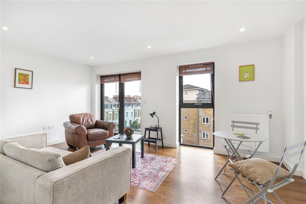 Main image of property: Richmond Road, London, E8