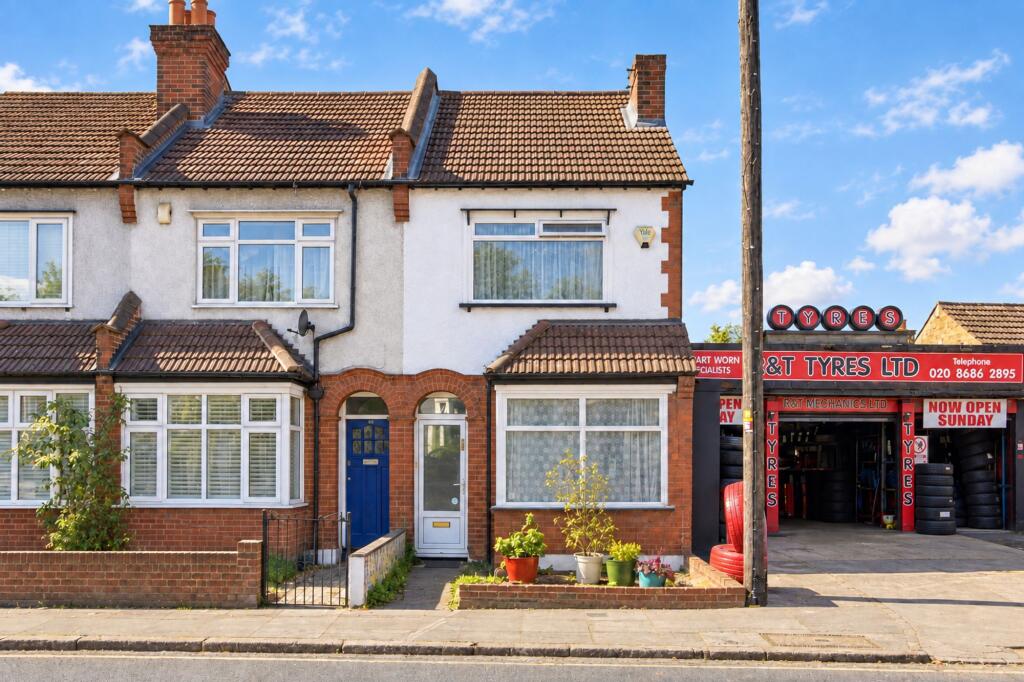 Main image of property: Selsdon Road, South Croydon, CR2