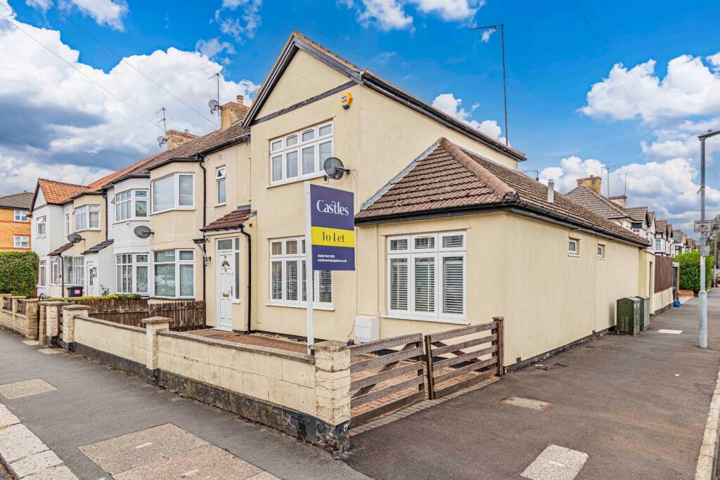 Main image of property: Clarendon Road, Borehamwood, Hertfordshire, WD6