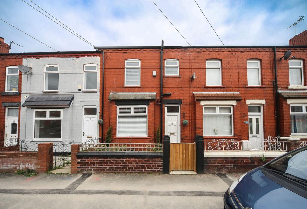 Main image of property: First Avenue, Wigan, WN6