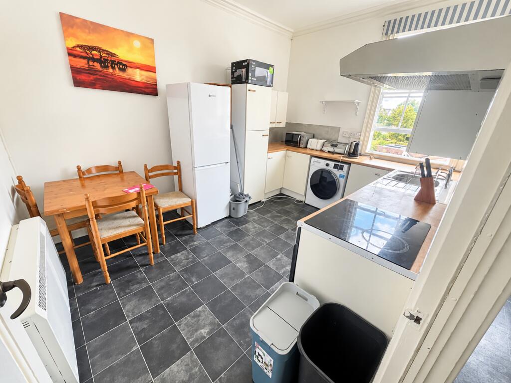 Main image of property: Flat , St. Marys Road, Leamington Spa