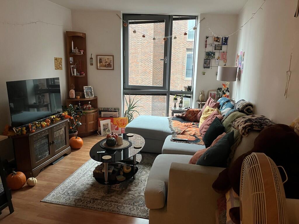 Main image of property: Queens Road, Nottingham