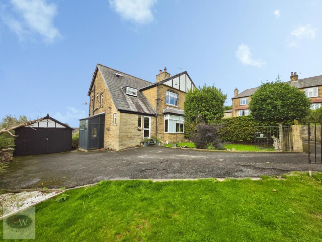Main image of property: Belmont Avenue, Baildon, BD17 5AJ